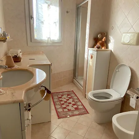 Amicizia Apartment *