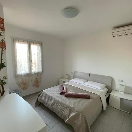 Amicizia Apartment *